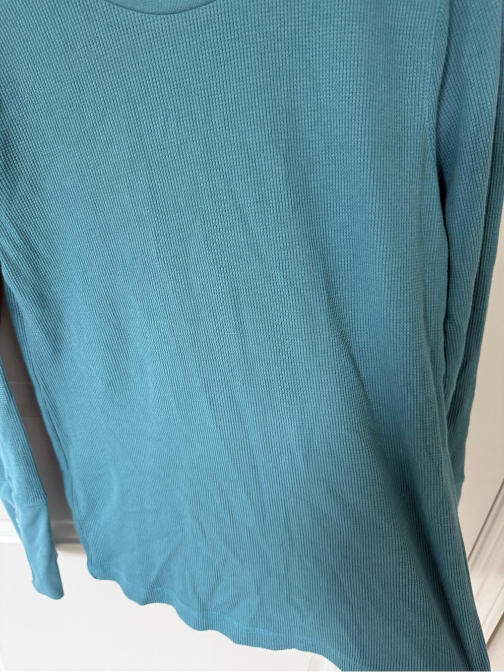 Sundance Waffle Knit Button Cuff Thermal Size Large - Picture 3 of 7